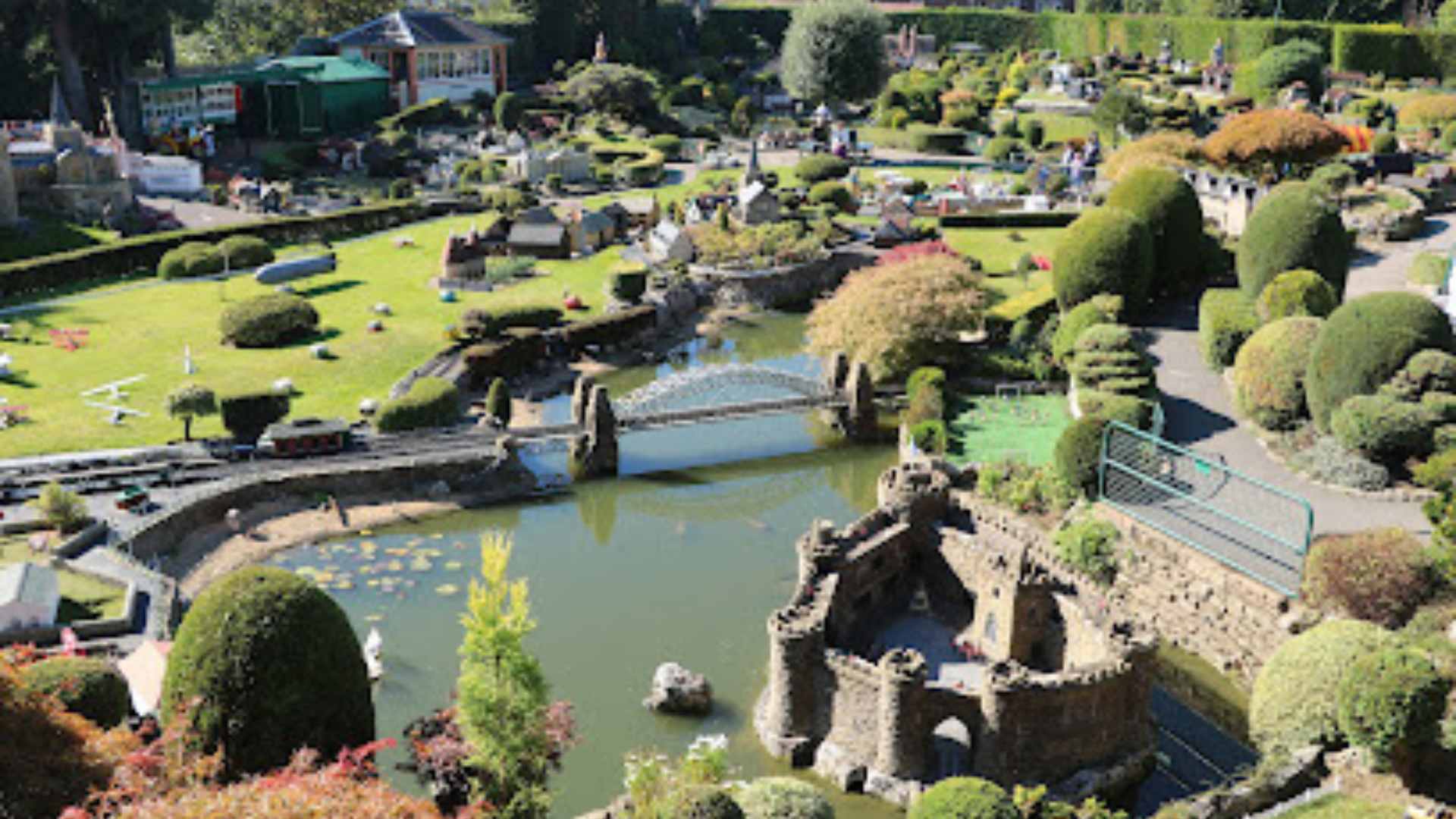 Bekonscot Model Village & Railway